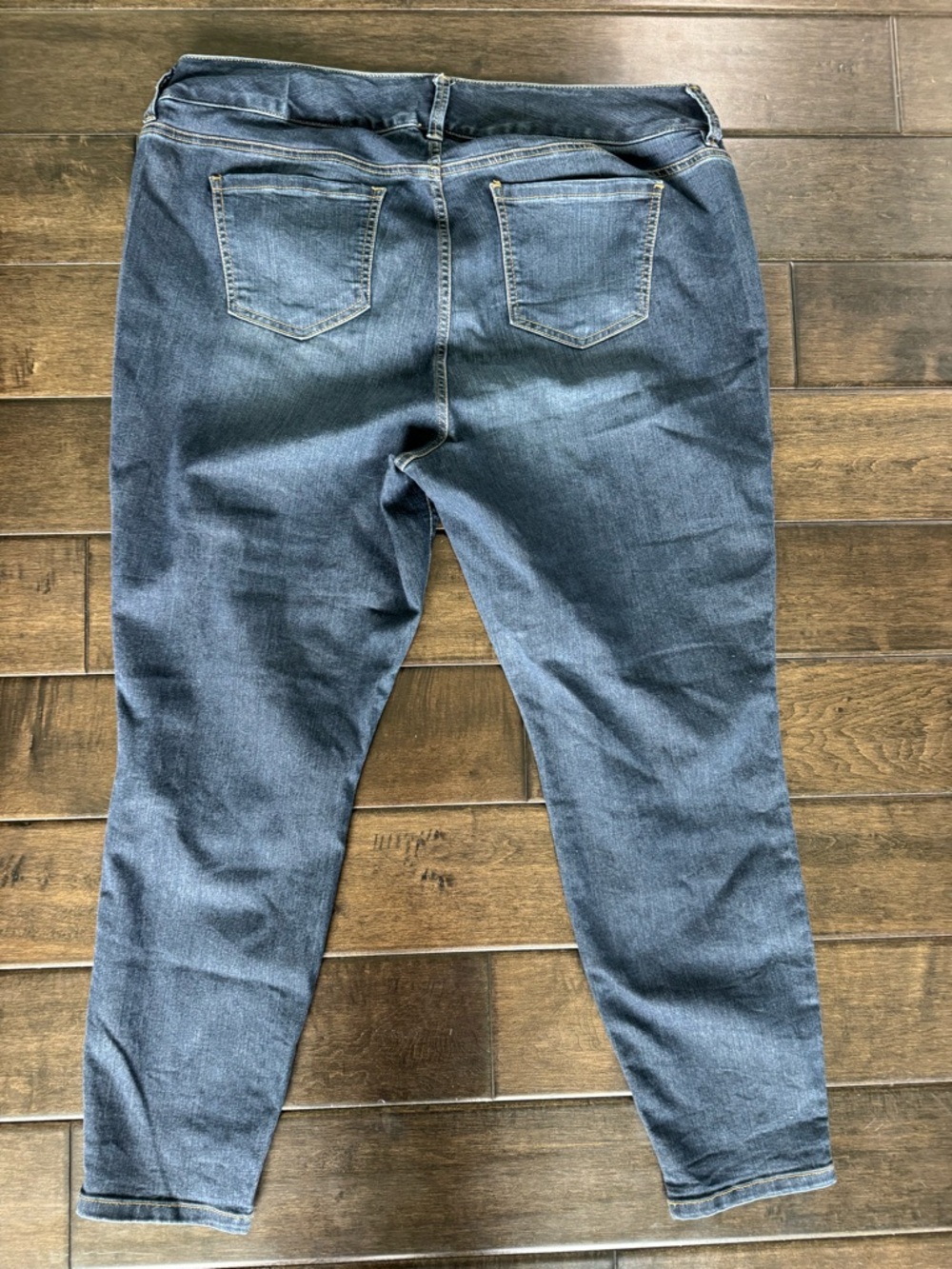 ❤️3/$30 Torrid Jeans Women’s 20R DarkWash High Rise Skinny Jegging Triple Button - Picture 3 of 11